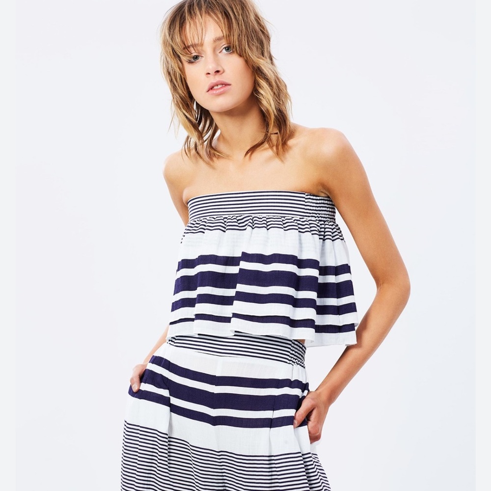 Finders mason strapless crop